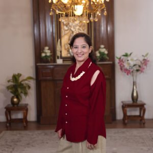 shirt with detachable sleeves (maroon)