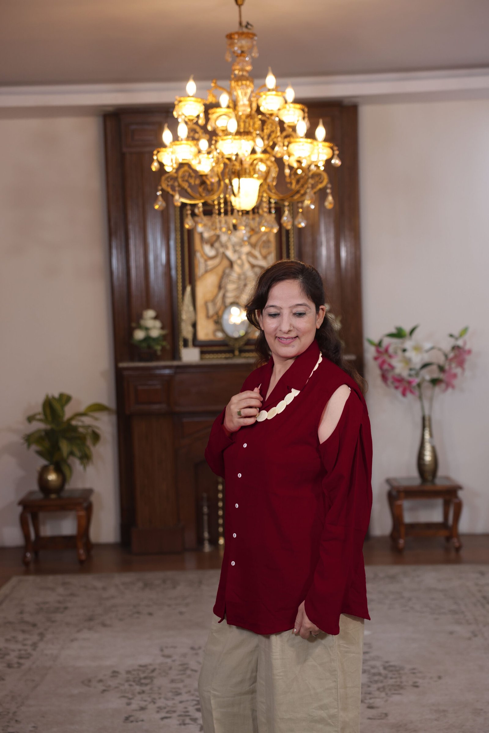 shirt with detachable sleeves (maroon) shirt with detachable sleeves (maroon)