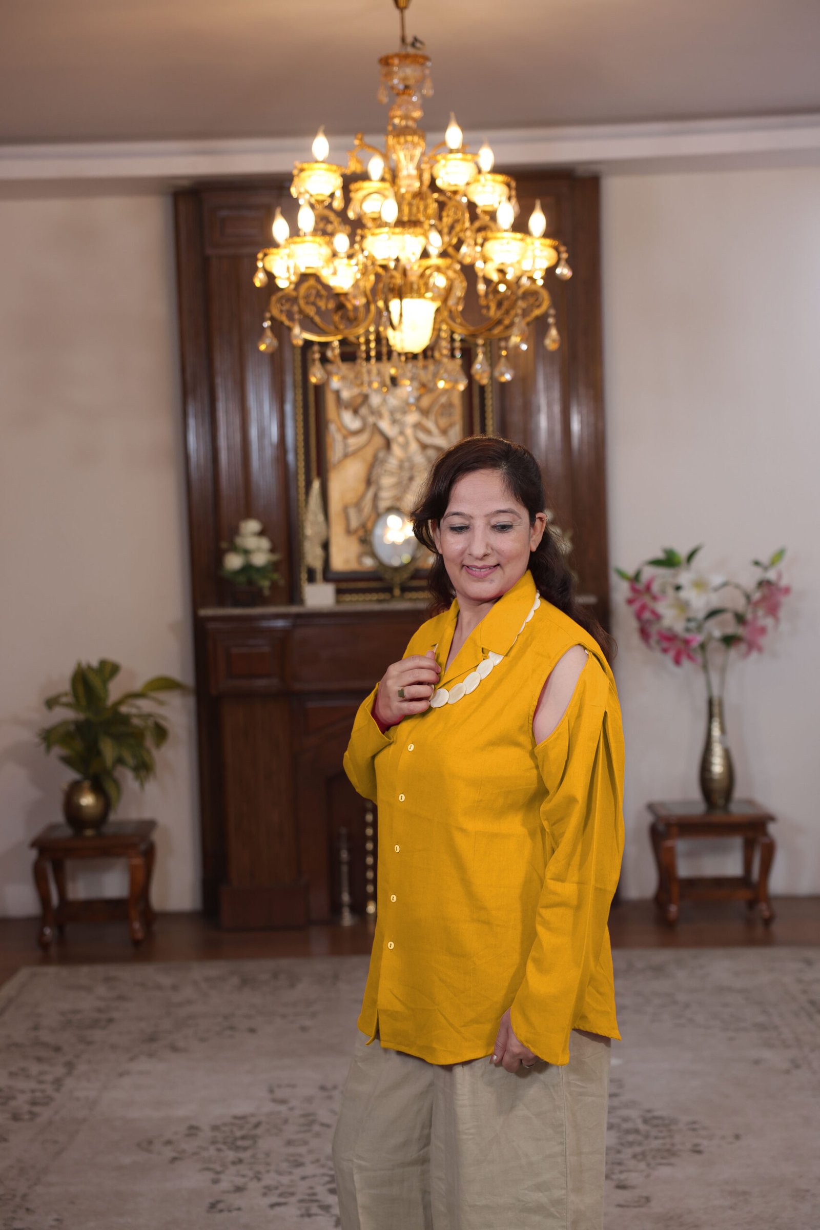 shirt with detachable sleeves (maroon) (copy)