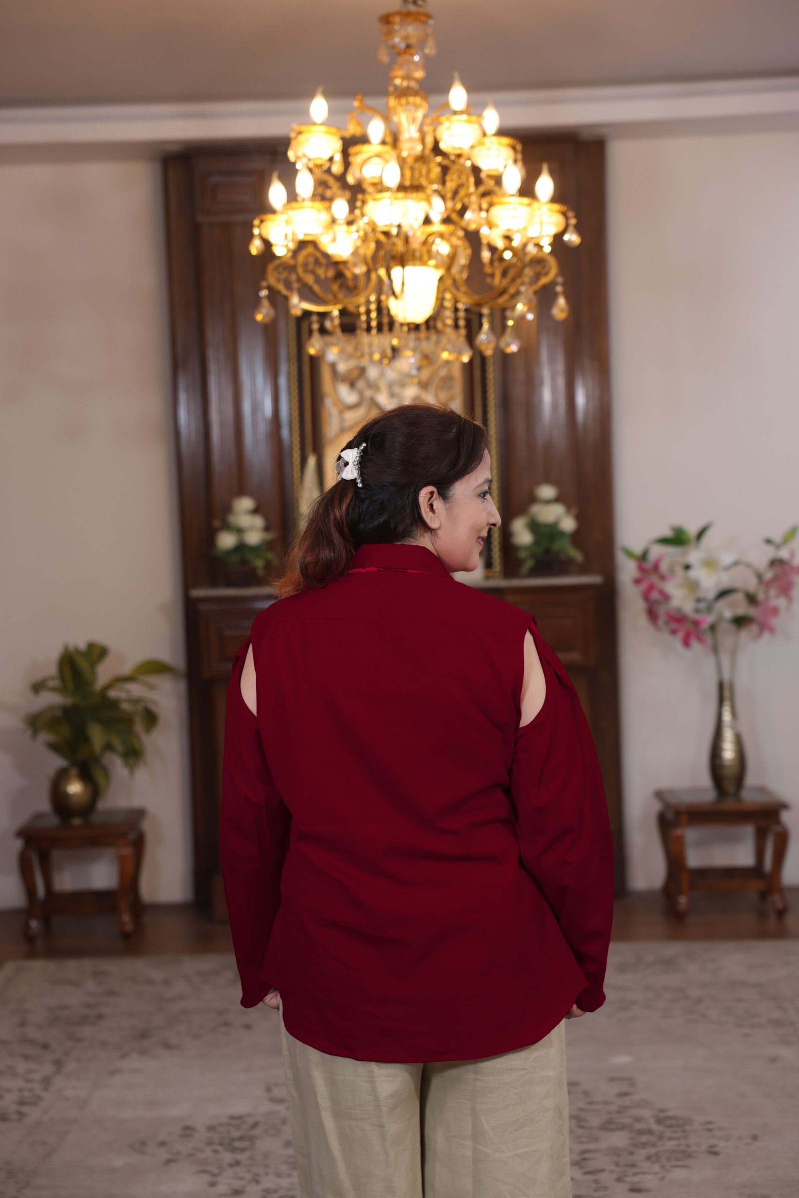 shirt with detachable sleeves (maroon) shirt with detachable sleeves (maroon)