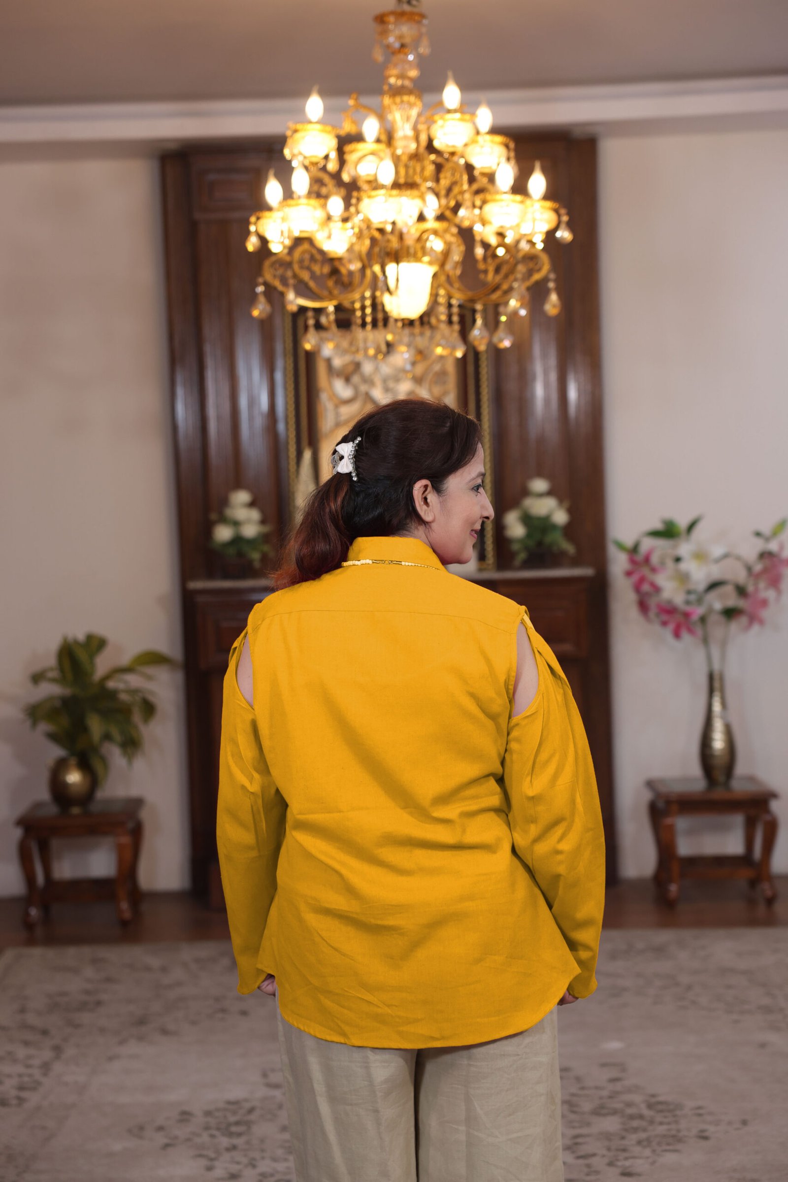 shirt with detachable sleeves (maroon) (copy)