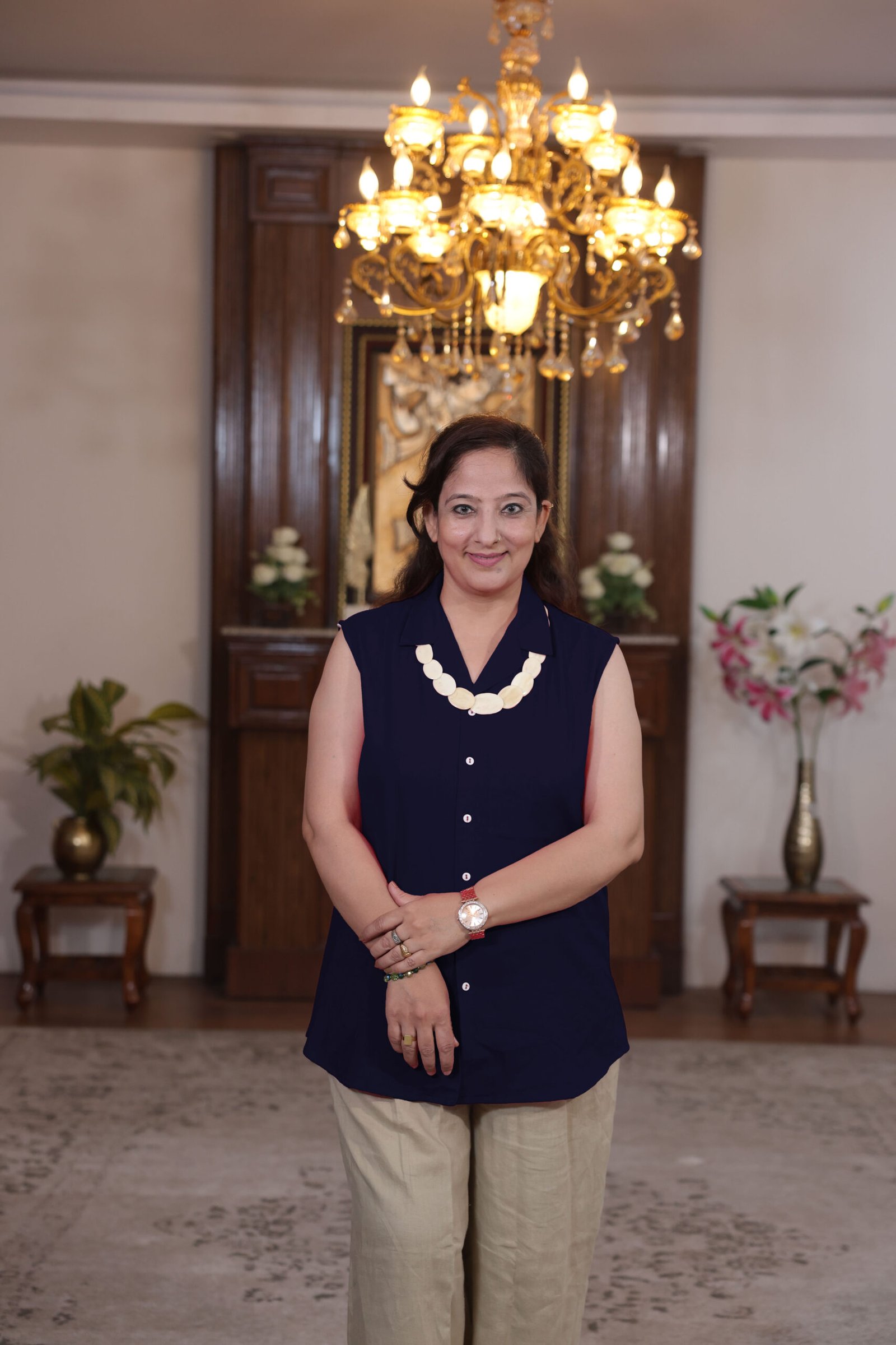 shirt with detachable sleeves (black) (copy)